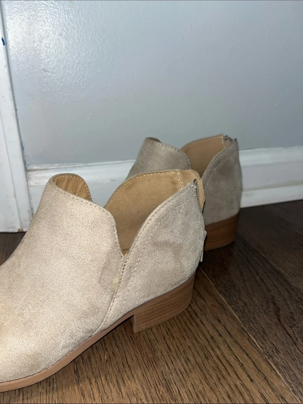 Cityclassified Light Beige Suede Ankle Booties